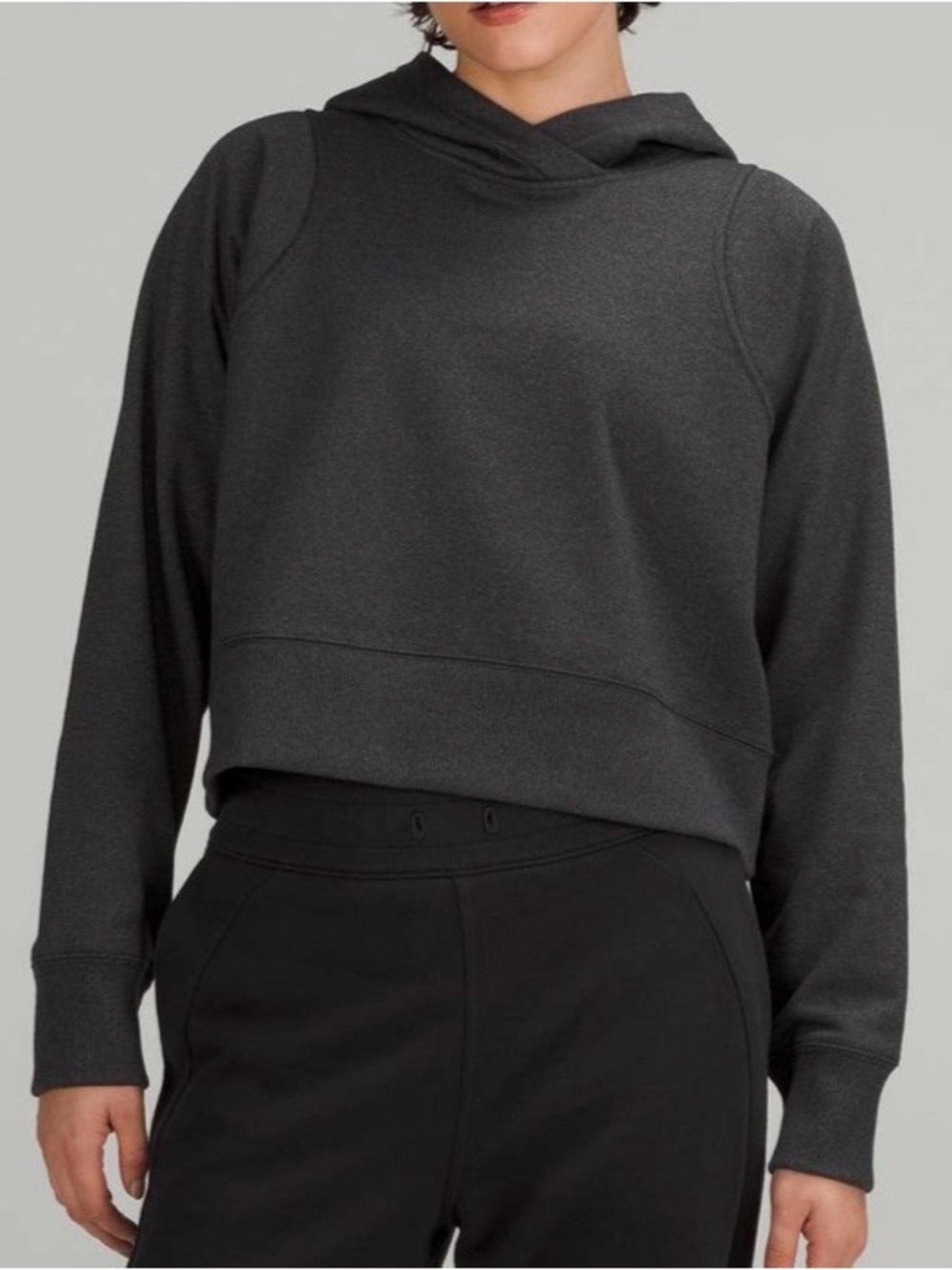 Lululemon Loungeful Cropped Hoodie *Spark
Black / Black